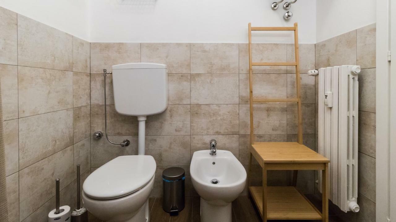 Italianway - Cenisio 7 Apartment Milan Bagian luar foto